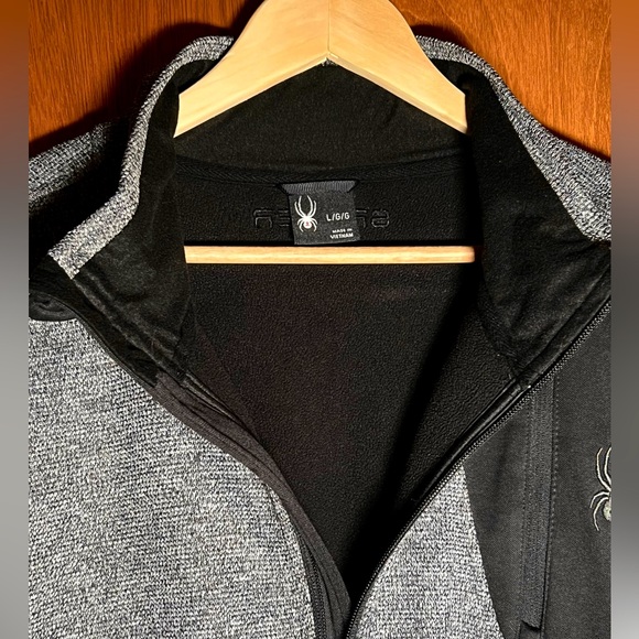 Men’s Size L Spider Full Zip Jacket - Like New - Picture 9 of 11